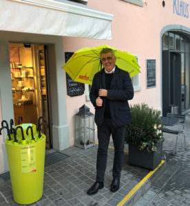 KLAUS Confiserie Café AG: Foto 2 Leihschirmaktion bülachSTADT