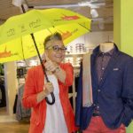 Mode Huber: Foto 1 Leihschirmaktion bülachSTADT