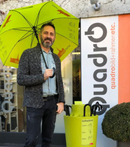 QUADRO bild + rahmen: Foto 2 Leihschirmaktion bülachSTADT