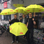 velobirrer: Foto Leihschirmaktion bülachSTADT